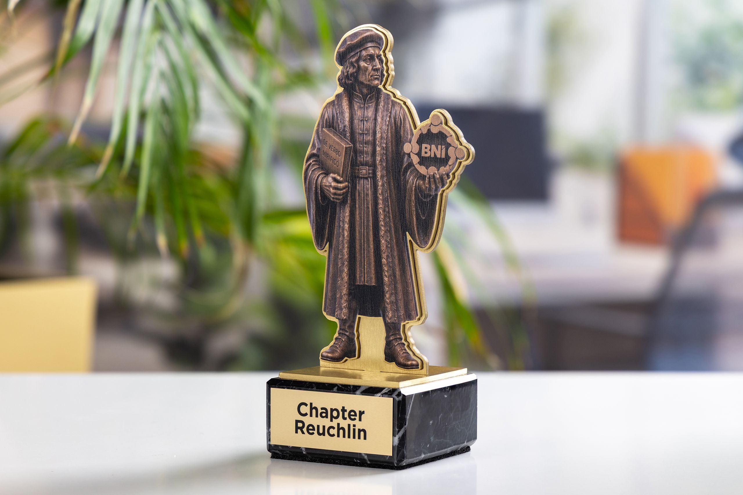 Glasso custom award